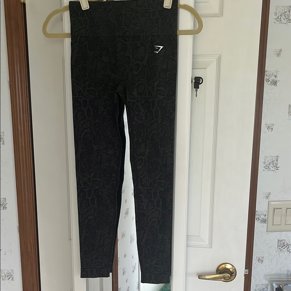 Black Patterned Leggings